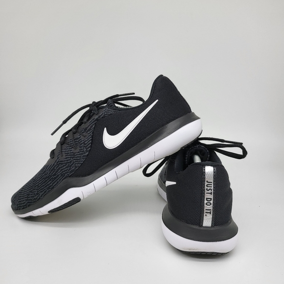 Nike Shoes - Nike Women's Flex Supreme TR 6 Tranning Shoe
